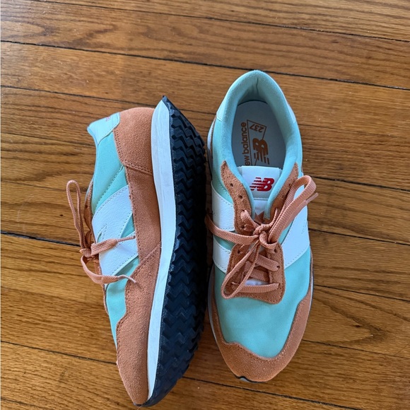 New Balance Mint and Orange Sneakers - Picture 3 of 3